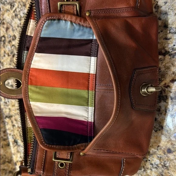 Coach Tan Leather Shoulder Bag with Brass Accents - Picture 7 of 8